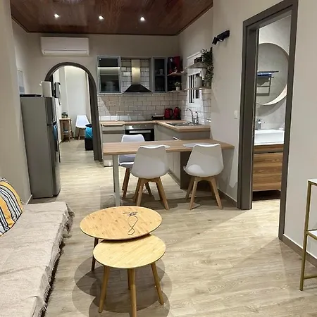 Seaside Archontiko *