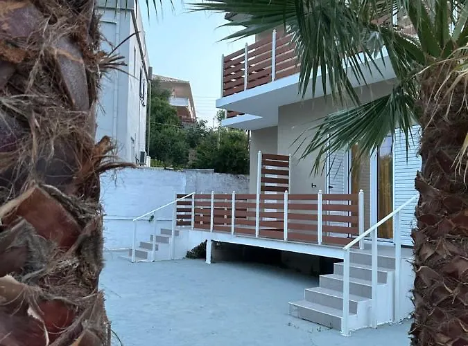 Seaside Archontiko *